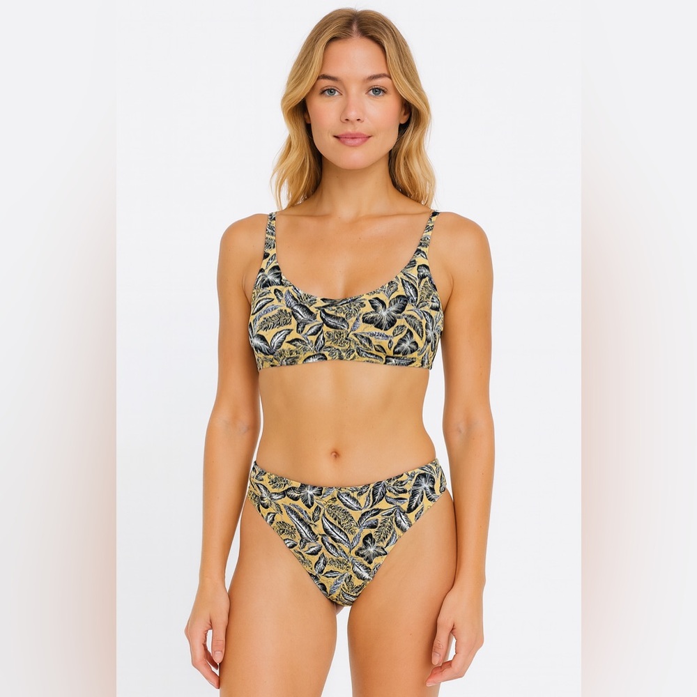 Emme Jordan Floral‎ Bikini Swimsuit Ruffle Straps Two Piece Set S